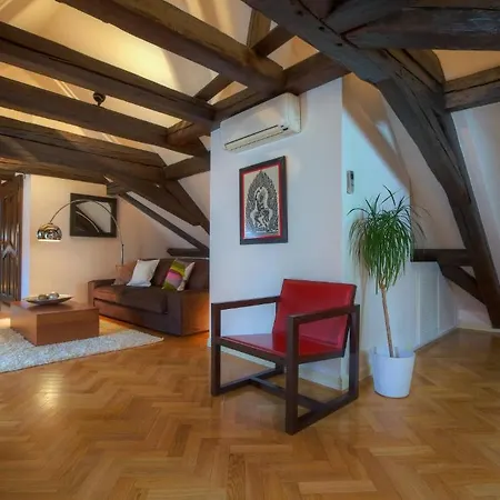 Lejlighed U Kapra Prag